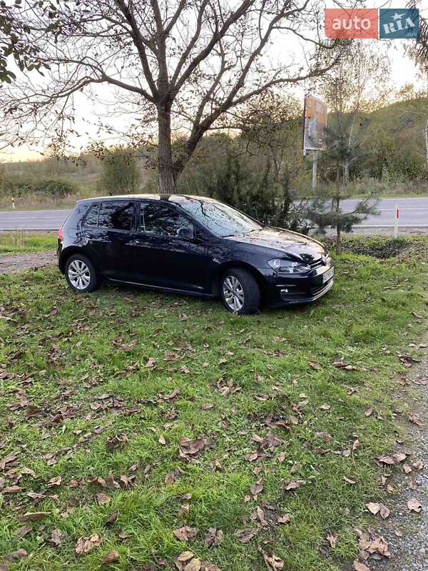 Хетчбек Volkswagen Golf 2013 в Мукачевому
