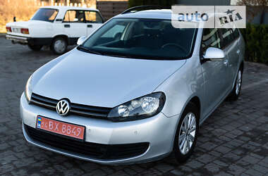 Универсал Volkswagen Golf 2012 в Киеве