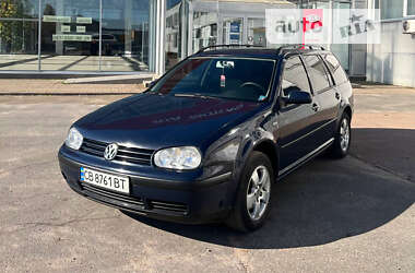 Універсал Volkswagen Golf 2001 в Чернігові