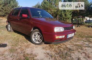 Хетчбек Volkswagen Golf 1996 в Нетішині