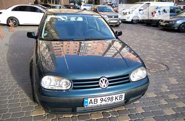 Хэтчбек Volkswagen Golf 2000 в Виннице