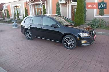 Универсал Volkswagen Golf 2015 в Стрые