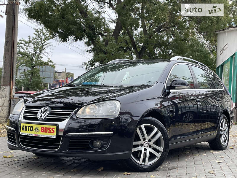 Універсал Volkswagen Golf 2008 в Миколаєві