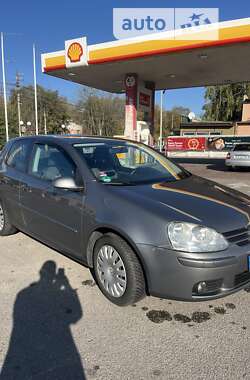 Хэтчбек Volkswagen Golf 2006 в Виннице