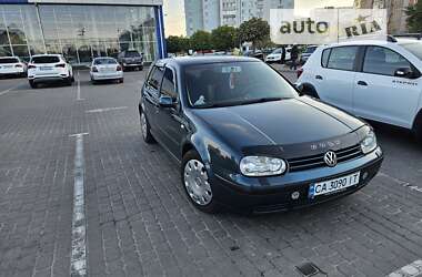 Хэтчбек Volkswagen Golf 2000 в Черкассах