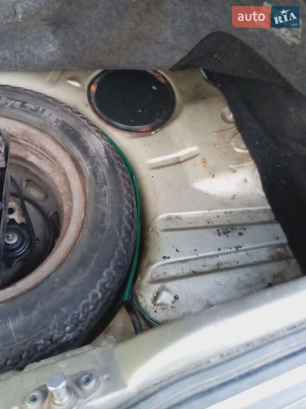 Хэтчбек Volkswagen Golf 1987 в Никополе