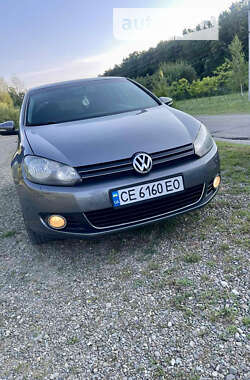 Хэтчбек Volkswagen Golf 2011 в Черновцах