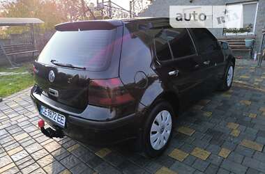 Хетчбек Volkswagen Golf 1999 в Чернівцях