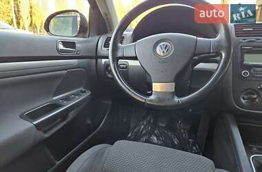 Універсал Volkswagen Golf 2009 в Полтаві