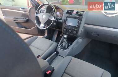 Хэтчбек Volkswagen Golf 2007 в Чернигове