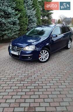 Универсал Volkswagen Golf 2007 в Городке