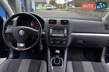 Хэтчбек Volkswagen Golf 2007 в Виннице