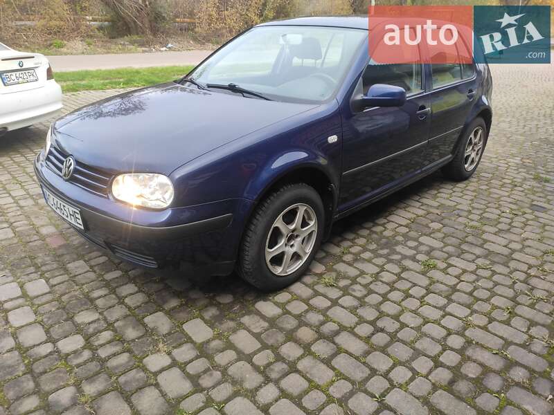 Хетчбек Volkswagen Golf 1999 в Червонограді