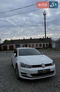 Универсал Volkswagen Golf 2014 в Виннице