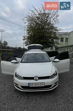 Универсал Volkswagen Golf 2014 в Виннице