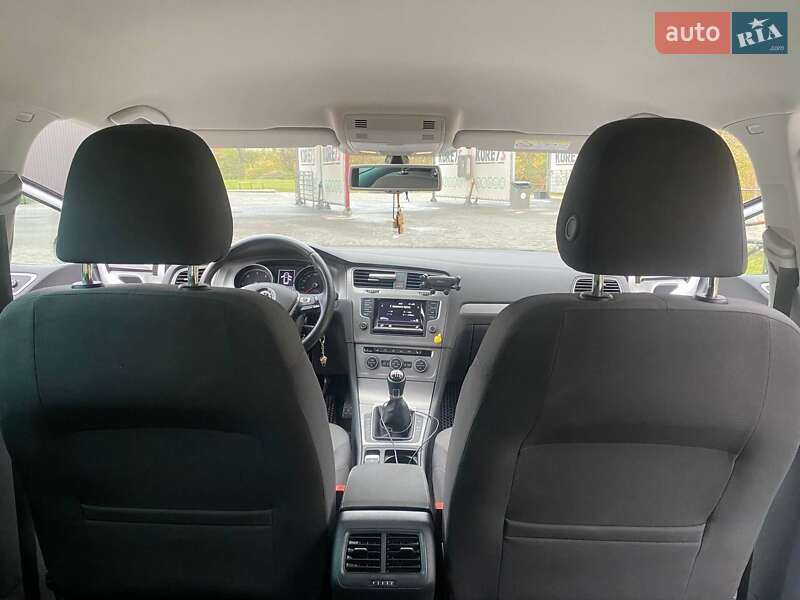 Универсал Volkswagen Golf 2014 в Львове