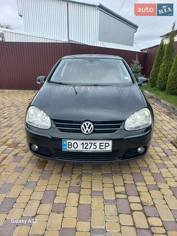 Хэтчбек Volkswagen Golf 2007 в Теребовле