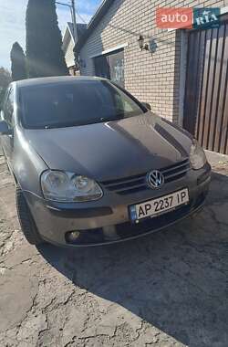 Хетчбек Volkswagen Golf 2008 в Запоріжжі