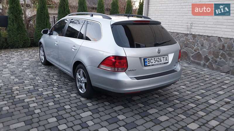 Универсал Volkswagen Golf 2009 в Ходорове