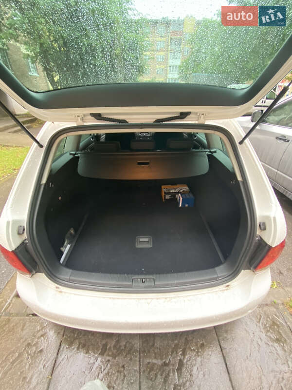 Універсал Volkswagen Golf 2013 в Києві