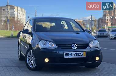 Хэтчбек Volkswagen Golf 2006 в Луцке