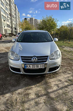 Універсал Volkswagen Golf 2009 в Борисполі