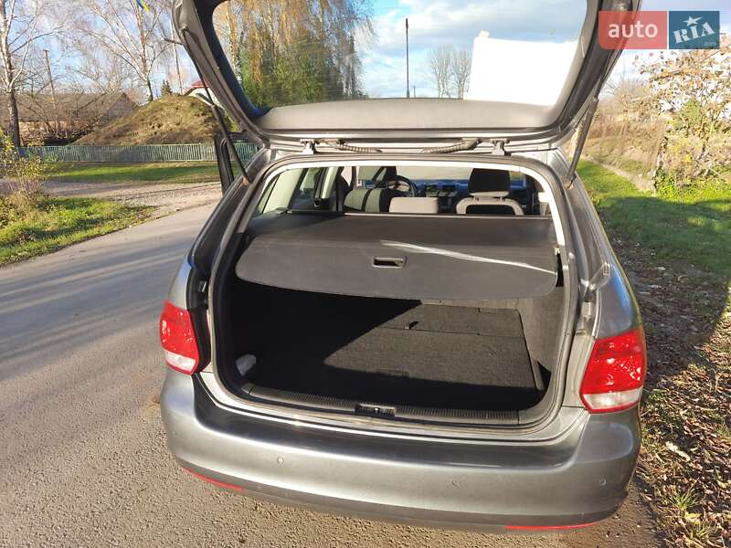 Універсал Volkswagen Golf 2007 в Самборі