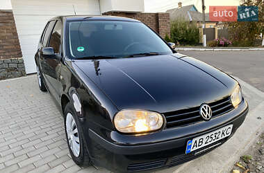 Хэтчбек Volkswagen Golf 1999 в Тульчине