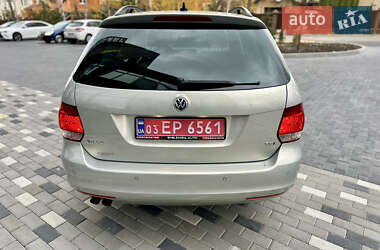 Универсал Volkswagen Golf 2010 в Полтаве