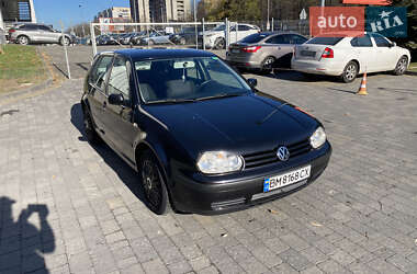 Хэтчбек Volkswagen Golf 2001 в Львове