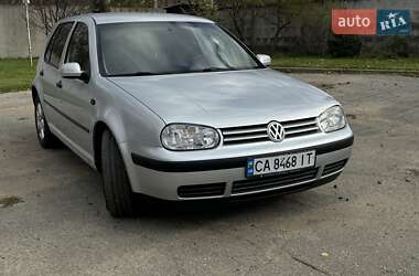 Хетчбек Volkswagen Golf 2000 в Корсунь-Шевченківському