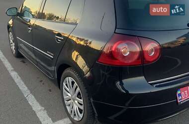 Хетчбек Volkswagen Golf 2008 в Луцьку