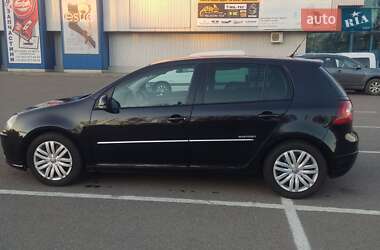 Хэтчбек Volkswagen Golf 2008 в Луцке