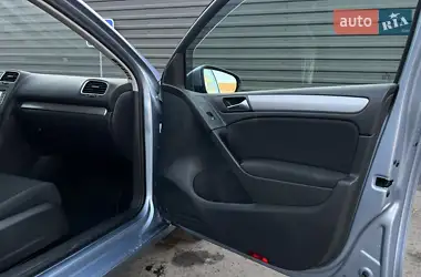 Volkswagen Golf 2011