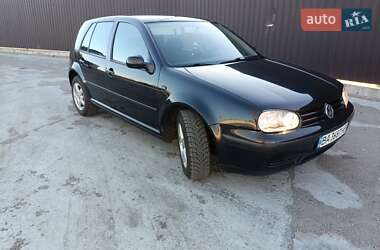 Хетчбек Volkswagen Golf 1999 в Помічній