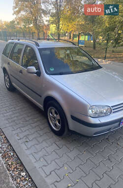 Універсал Volkswagen Golf 2005 в Томаківці