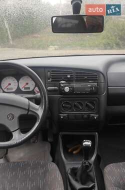 Хэтчбек Volkswagen Golf 1993 в Заре