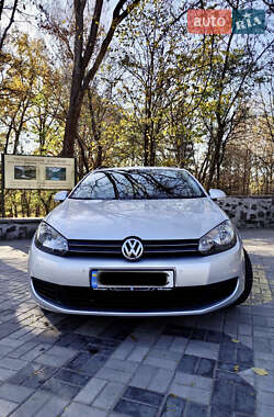 Універсал Volkswagen Golf 2010 в Кам'янці