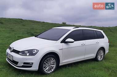 Универсал Volkswagen Golf 2014 в 