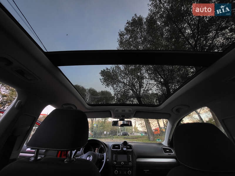 Универсал Volkswagen Golf 2013 в Хмельницком