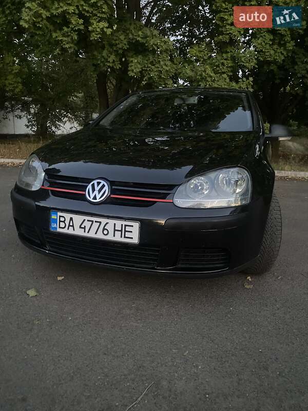 Volkswagen Golf 2004