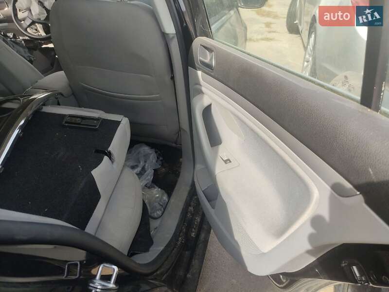 Универсал Volkswagen Golf 2008 в Житомире фото 11 Универсал Volkswagen Golf 2008 в Житомире