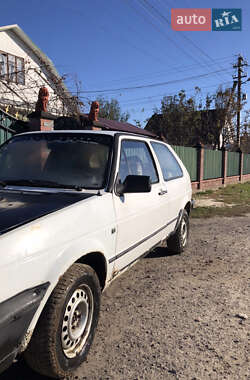 Хетчбек Volkswagen Golf 1990 в 