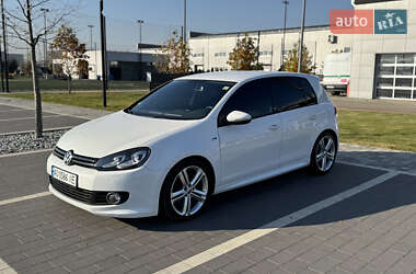 Хэтчбек Volkswagen Golf 2009 в Мукачево