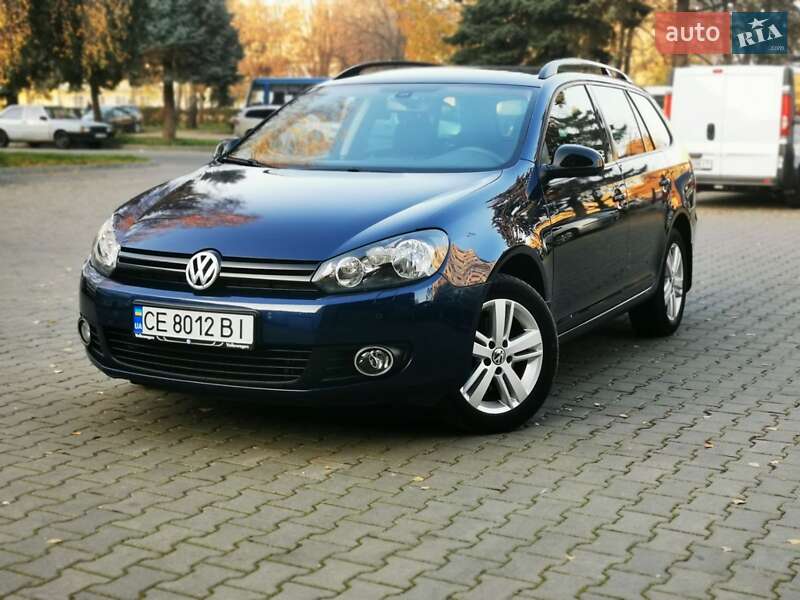 Универсал Volkswagen Golf 2012 в Черновцах