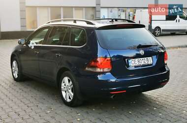 Универсал Volkswagen Golf 2012 в Черновцах