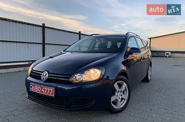 Універсал Volkswagen Golf 2012 в Луцьку