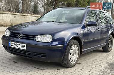 Універсал Volkswagen Golf 2002 в Городку