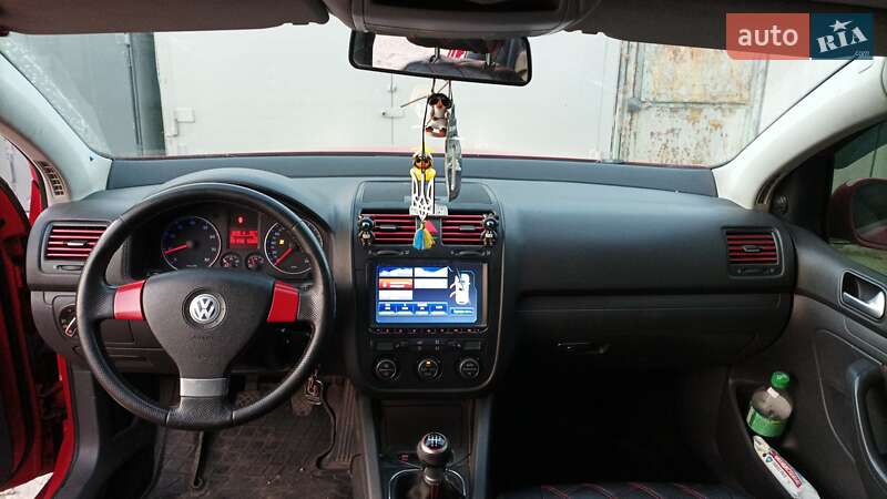 Хетчбек Volkswagen Golf 2007 в Нікополі