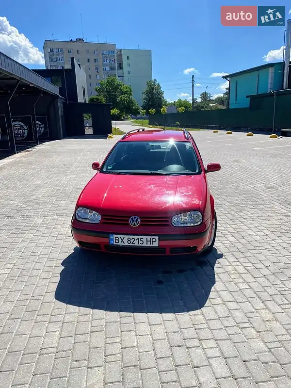 Volkswagen Golf